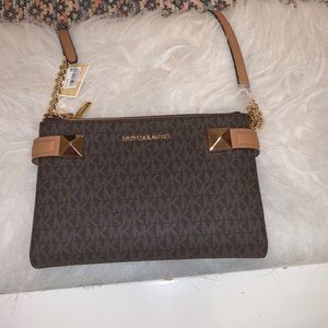 Micheal Kors Karla small crossbody